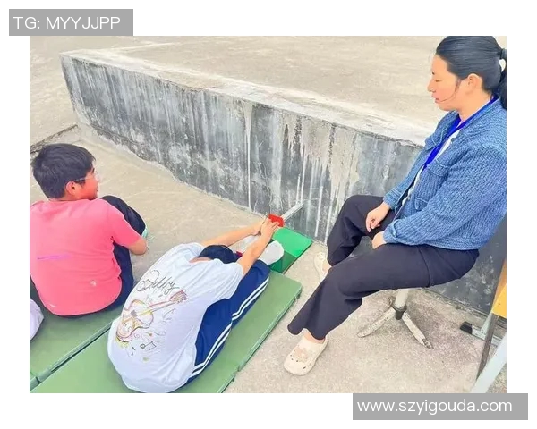 科学网球中的灵活性训练技巧与方法探索助力运动表现提升