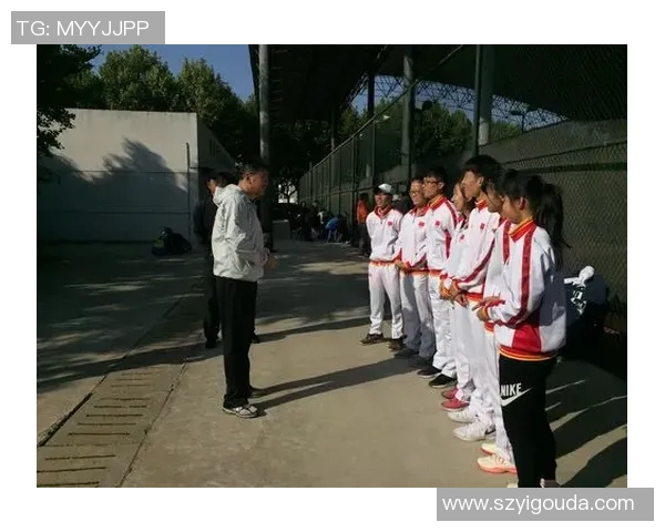 深圳网球队配合表现分析与提升策略探讨