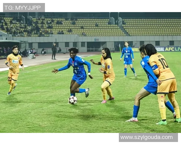 武汉足球队在联赛中的节奏表现分析与未来展望 武汉足球队在联赛中的节奏表现分析与未来展望